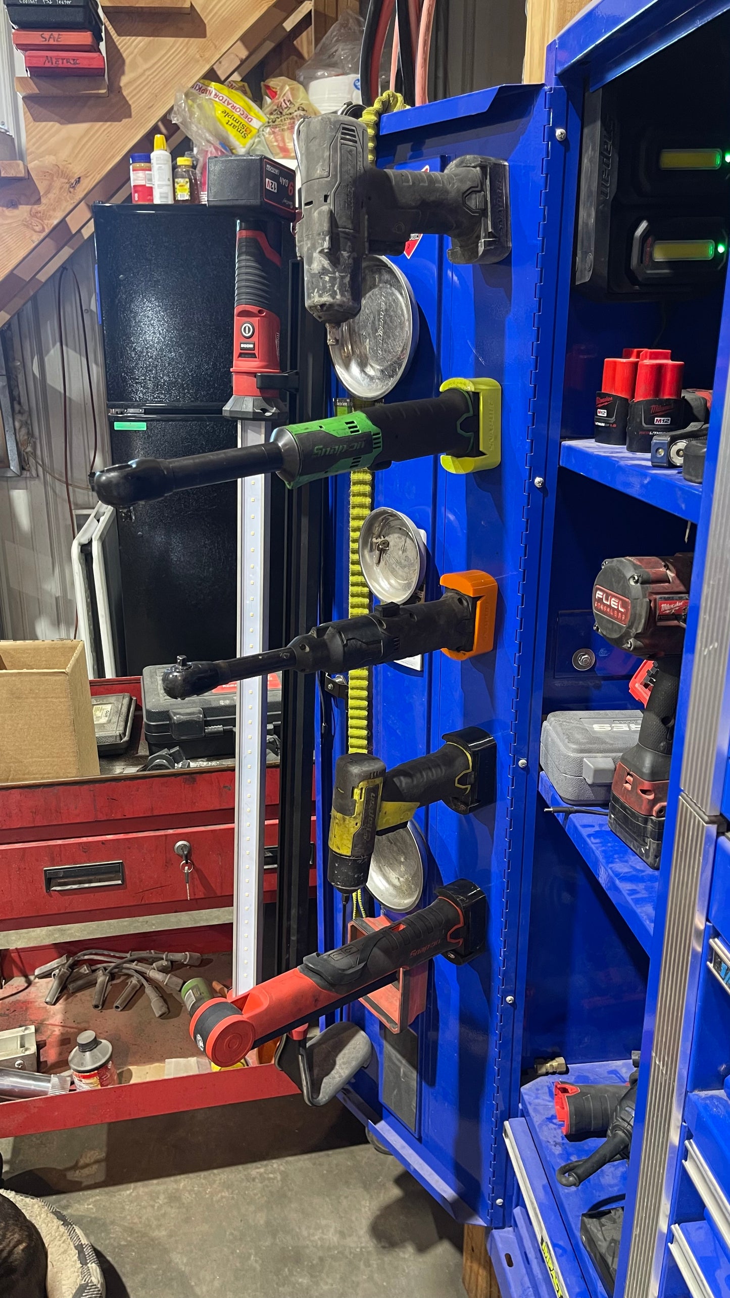 3d Printed Magnetic Battery Boot fits 14.4 Batteries